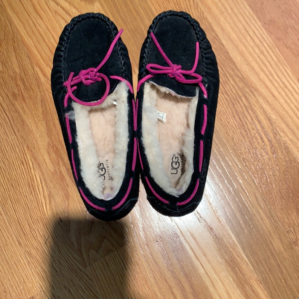 UGG Dakota Slipper